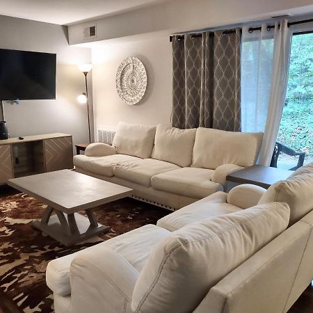 Charming Condo In Central 罗利 外观 照片