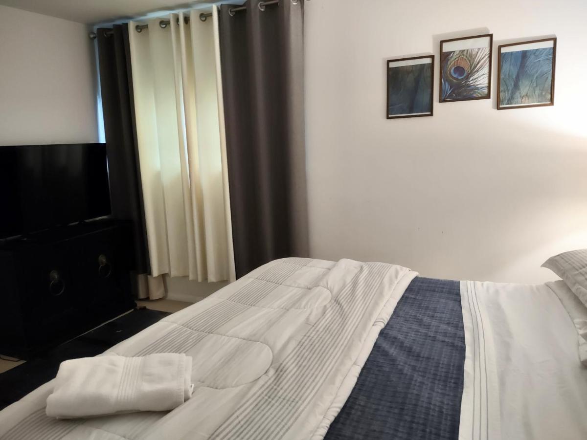 Charming Condo In Central 罗利 外观 照片