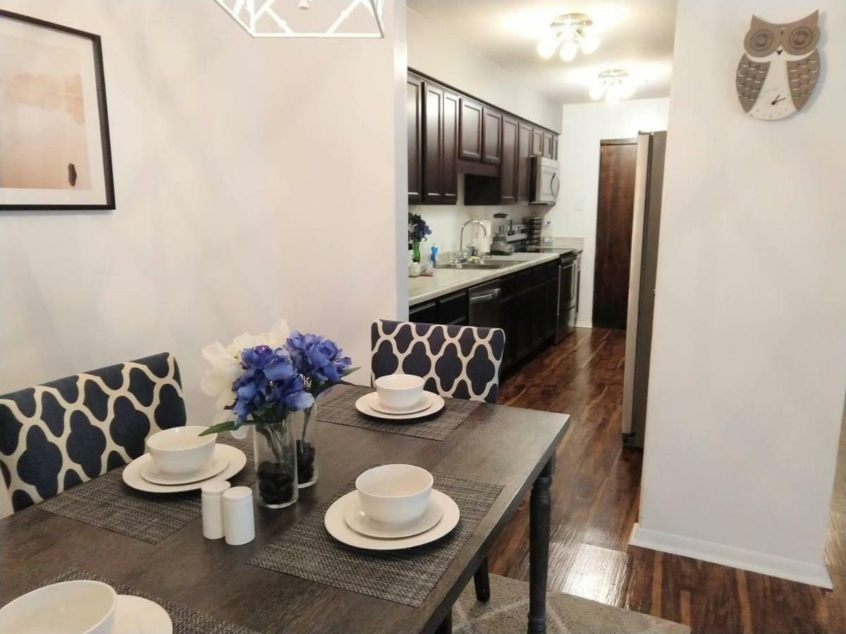 Charming Condo In Central 罗利 外观 照片